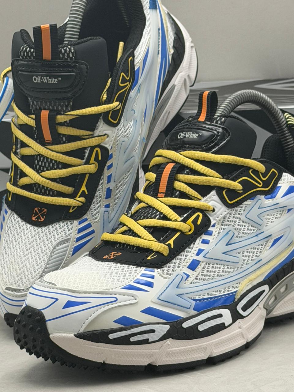 Off-White Trail Runner Blue