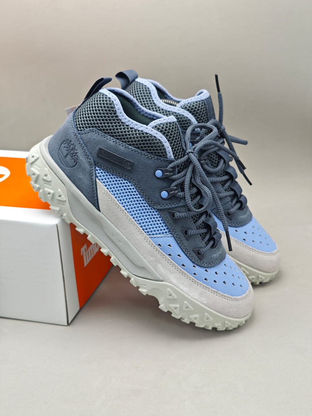 Timberland Low Trail