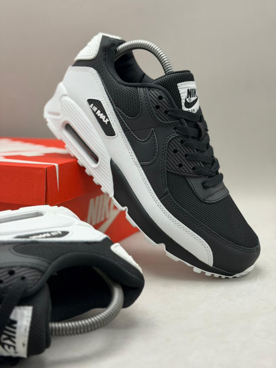 Nike Air Max 90