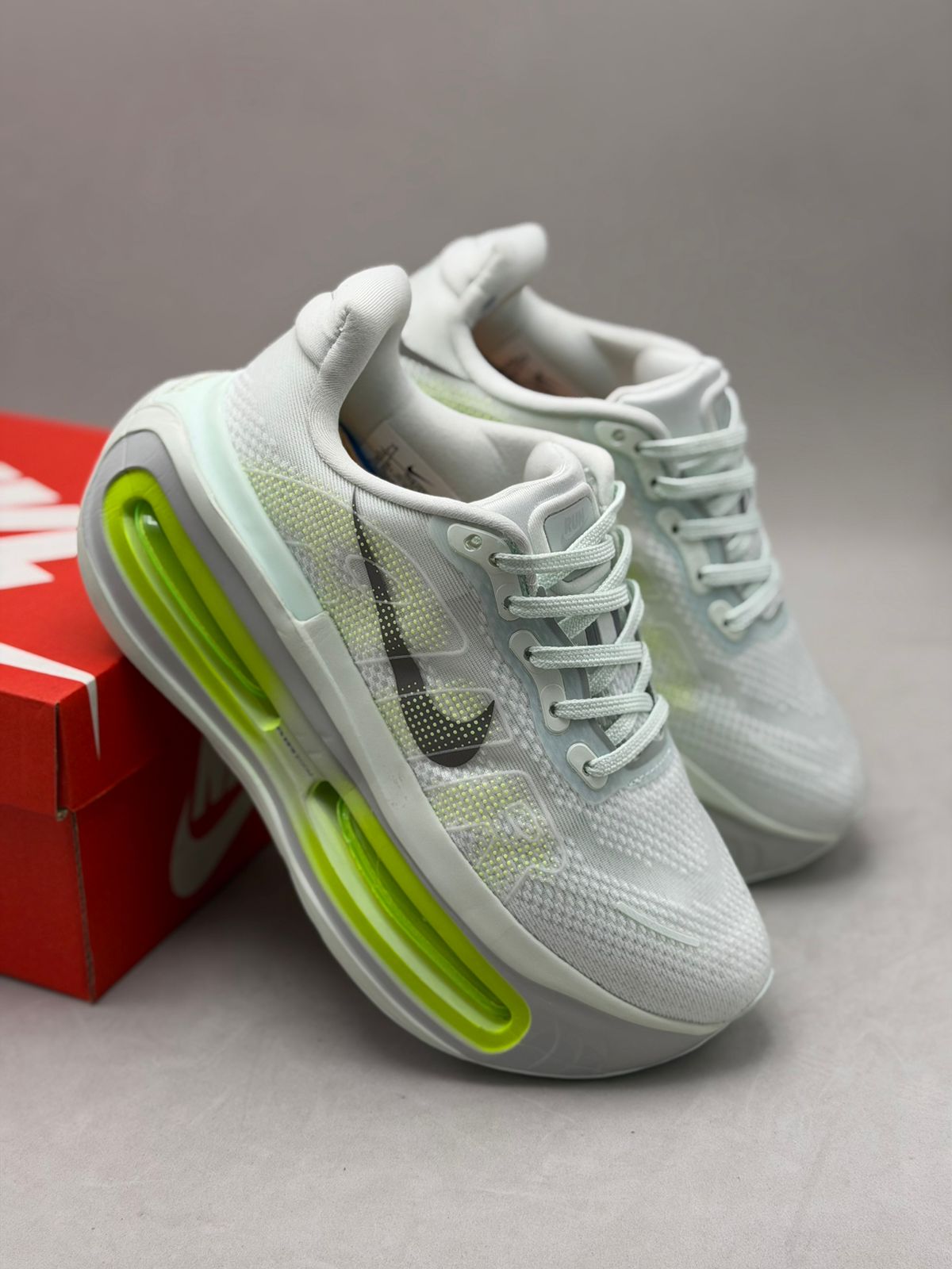 Air Max White Volt