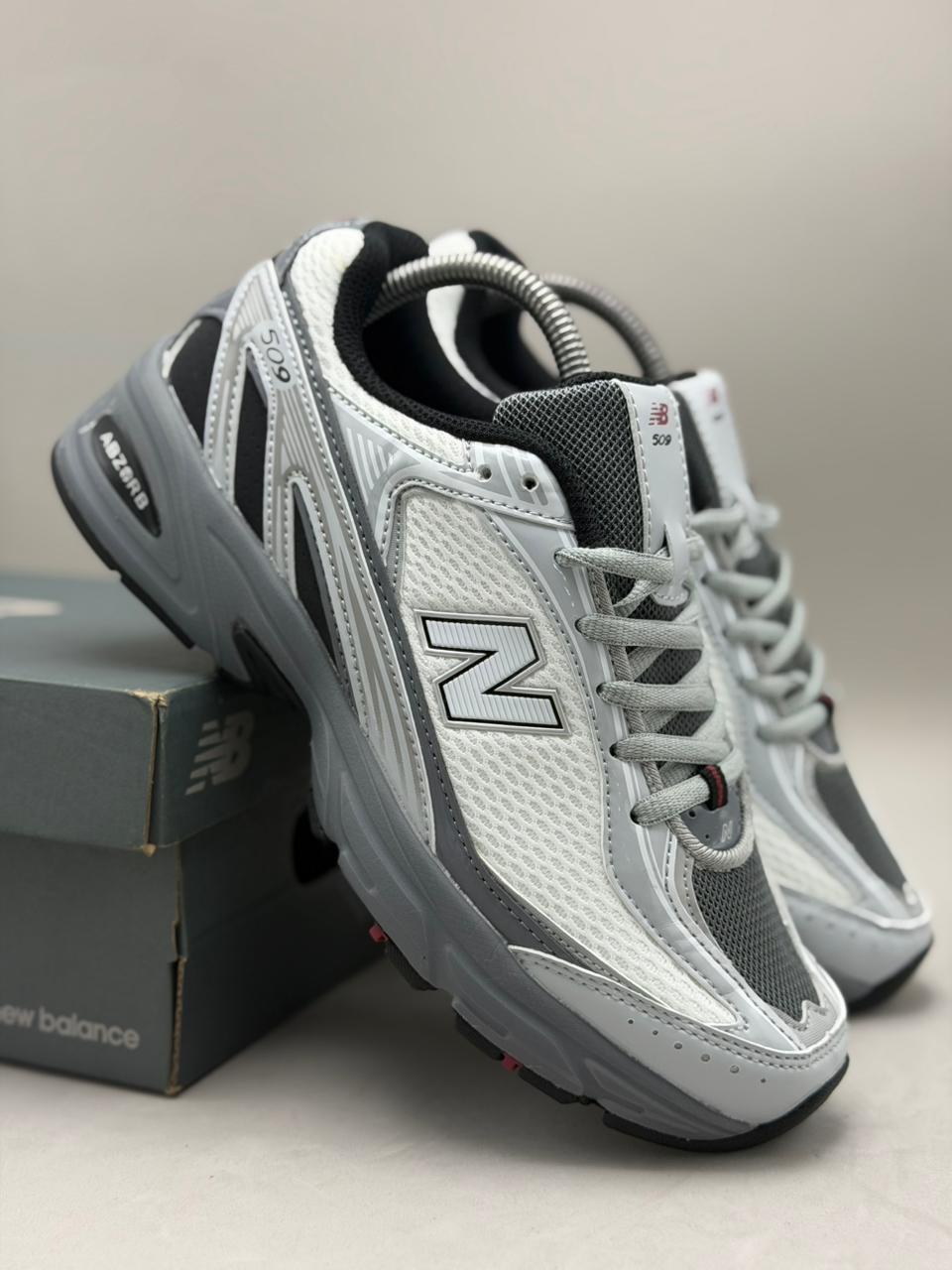 New Balance 530