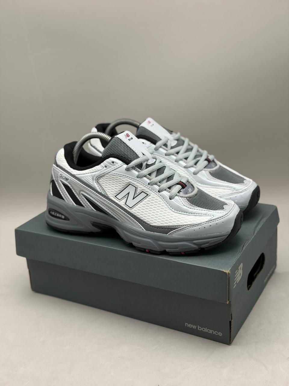 New Balance 530