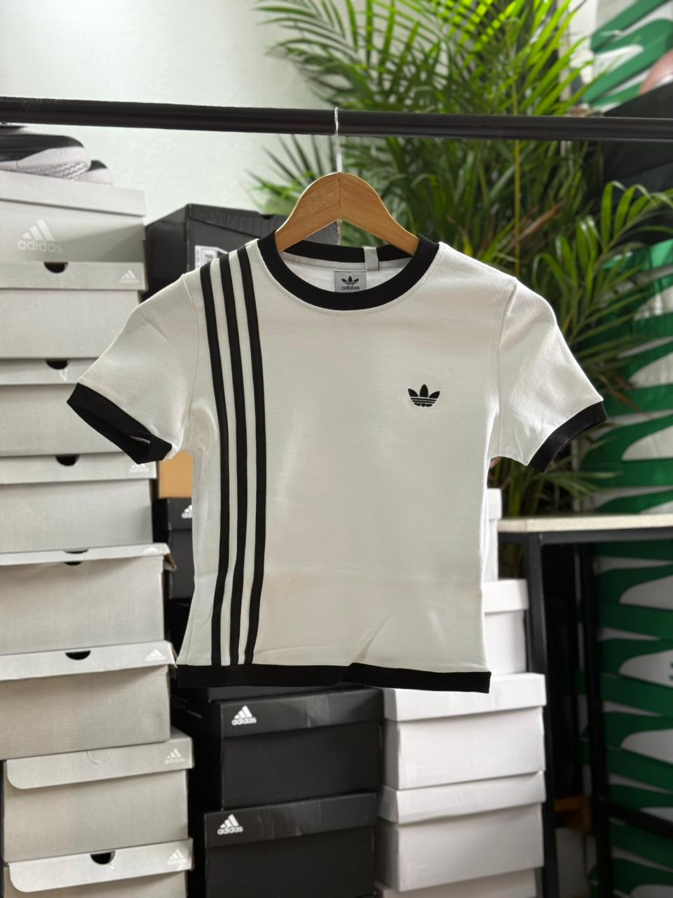 Camiseta Adidas Blanca