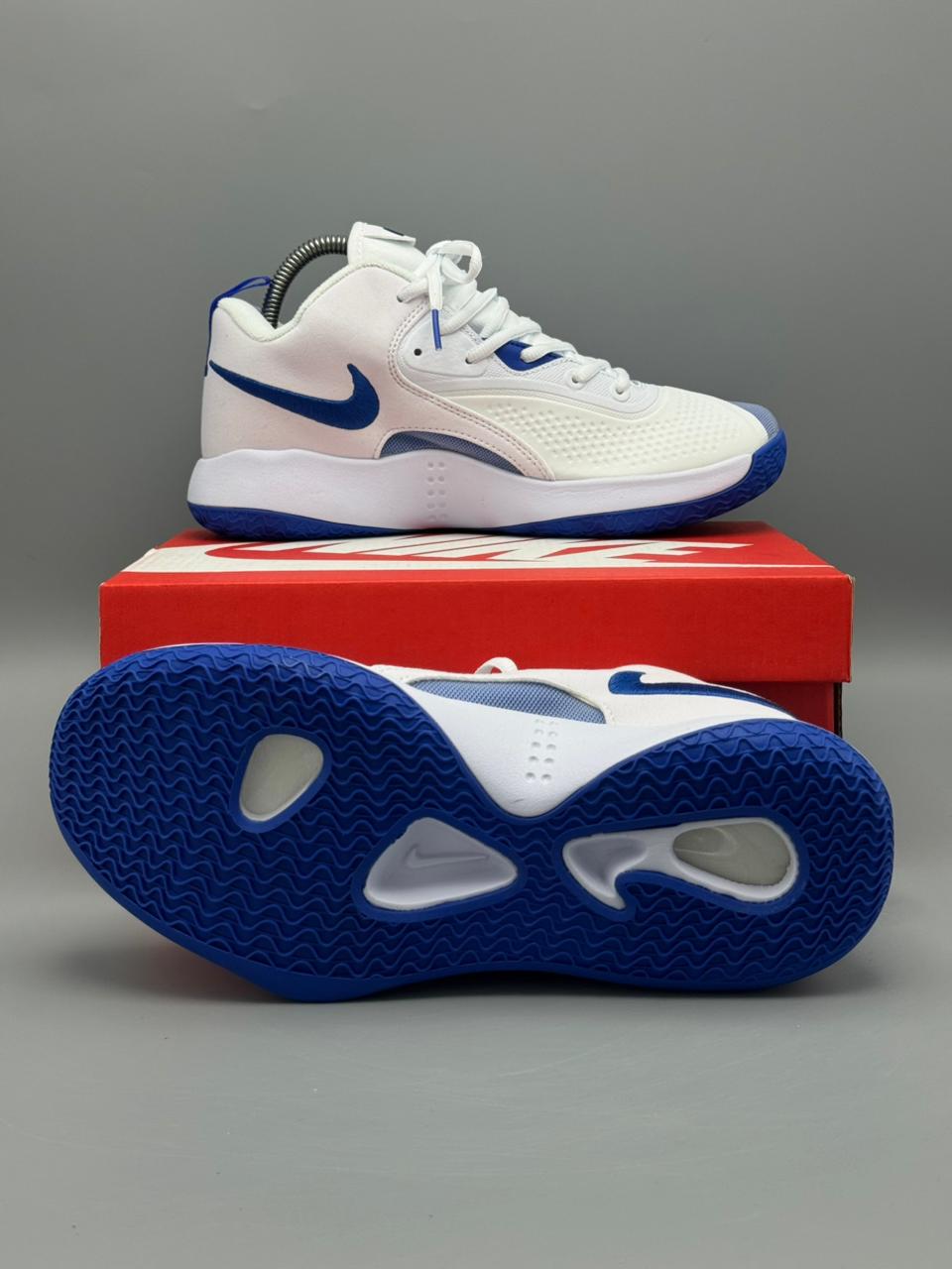 Nike Zoom Freak 4