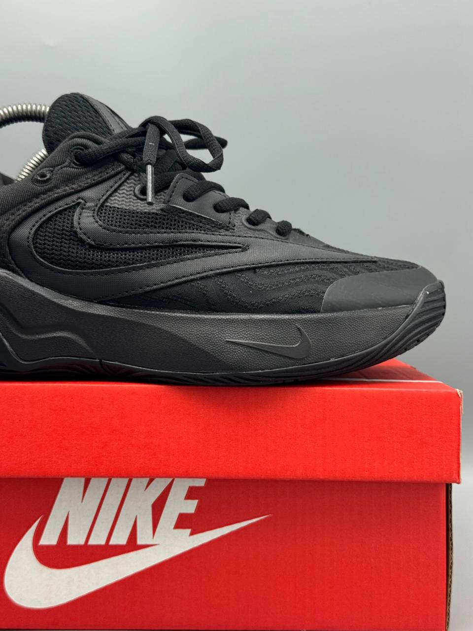 Nike Giannis Immortality 3