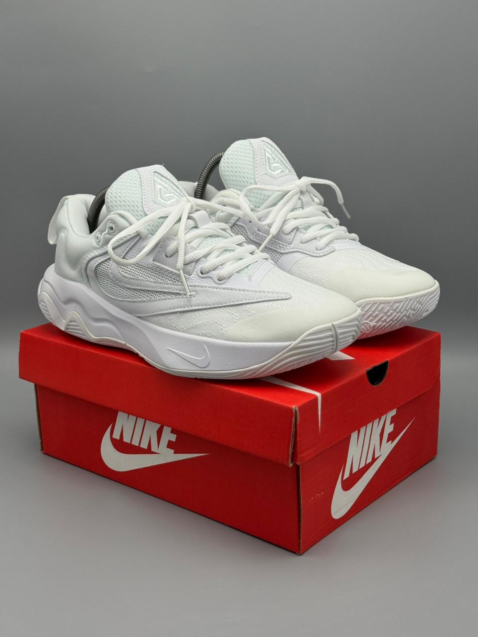 Nike Giannis Immortality 3