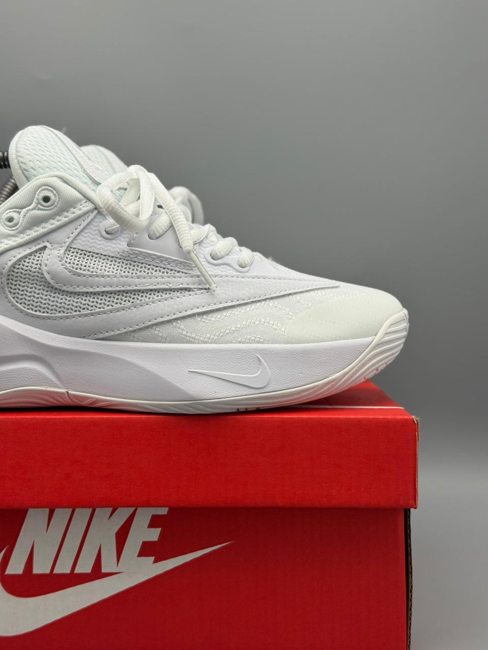 Nike Giannis Immortality 3