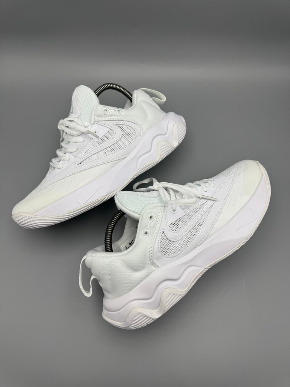 Nike Giannis Immortality 3