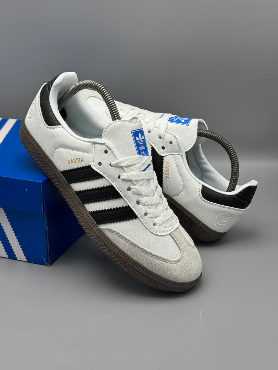 Adidas Samba