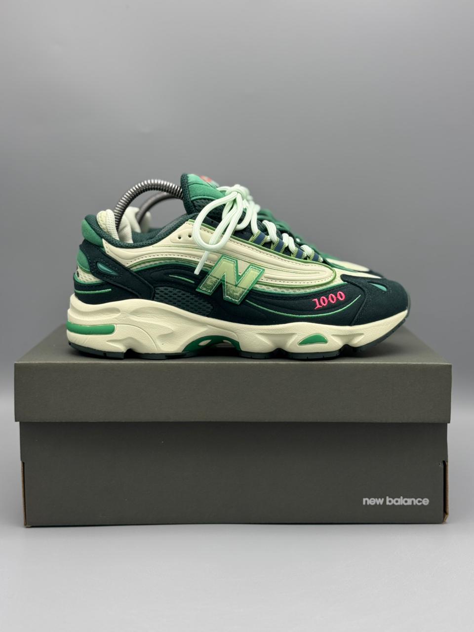 New Balance 1000