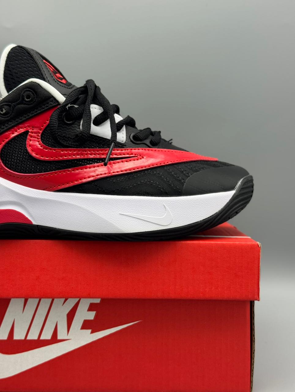 Nike Giannis