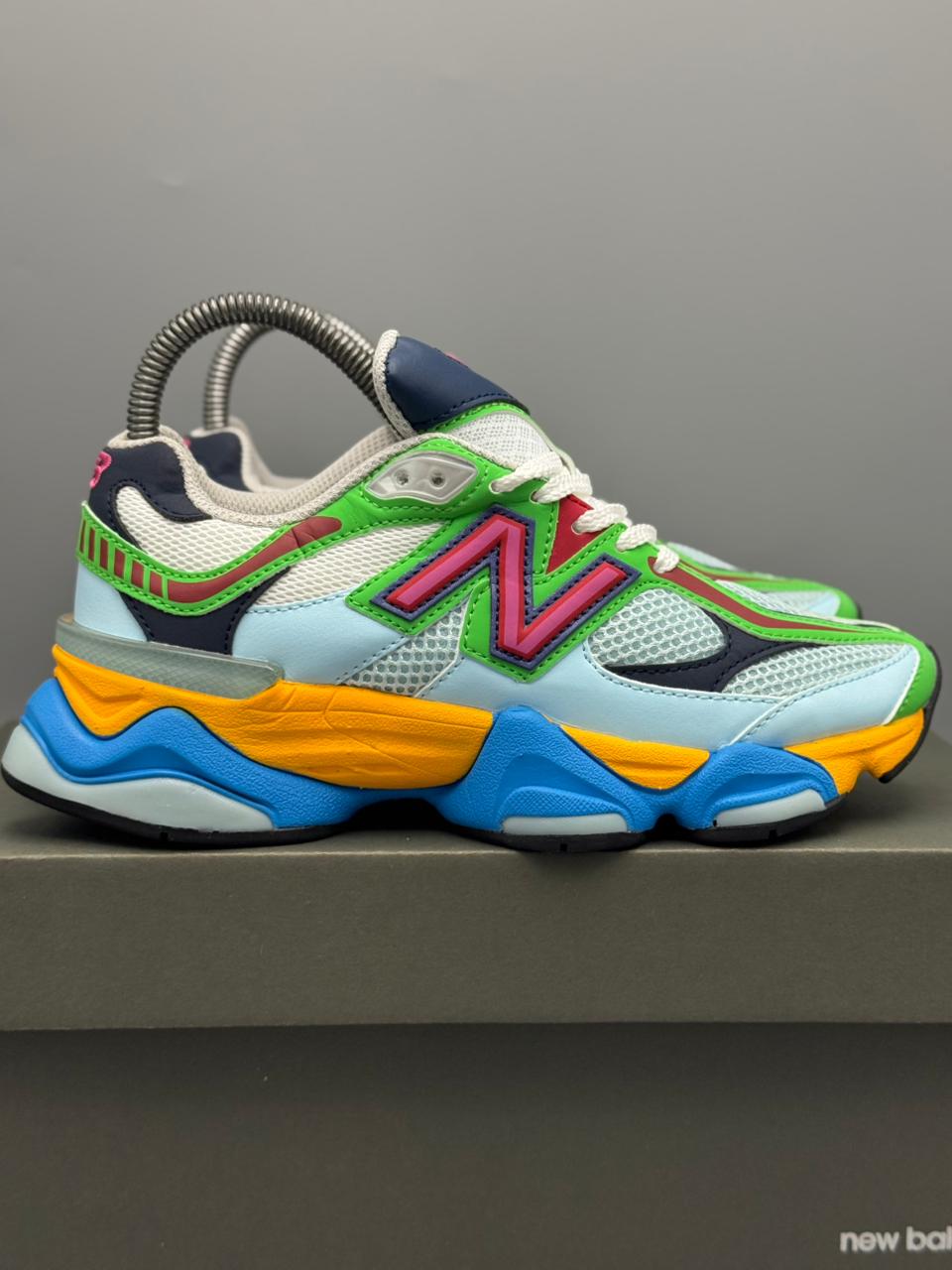 New Balance 9060