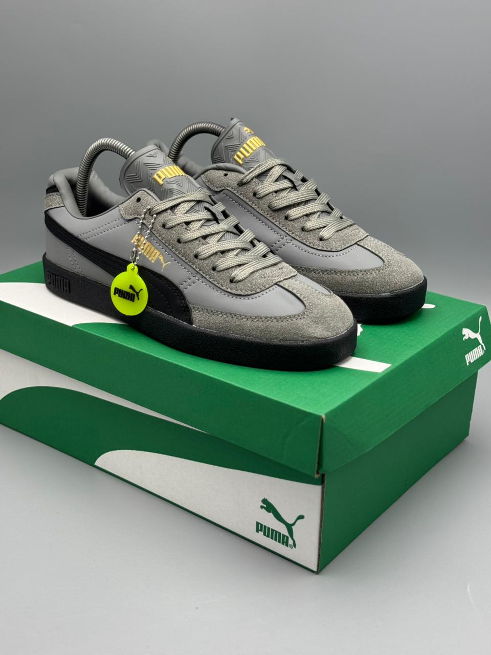 Puma Suede