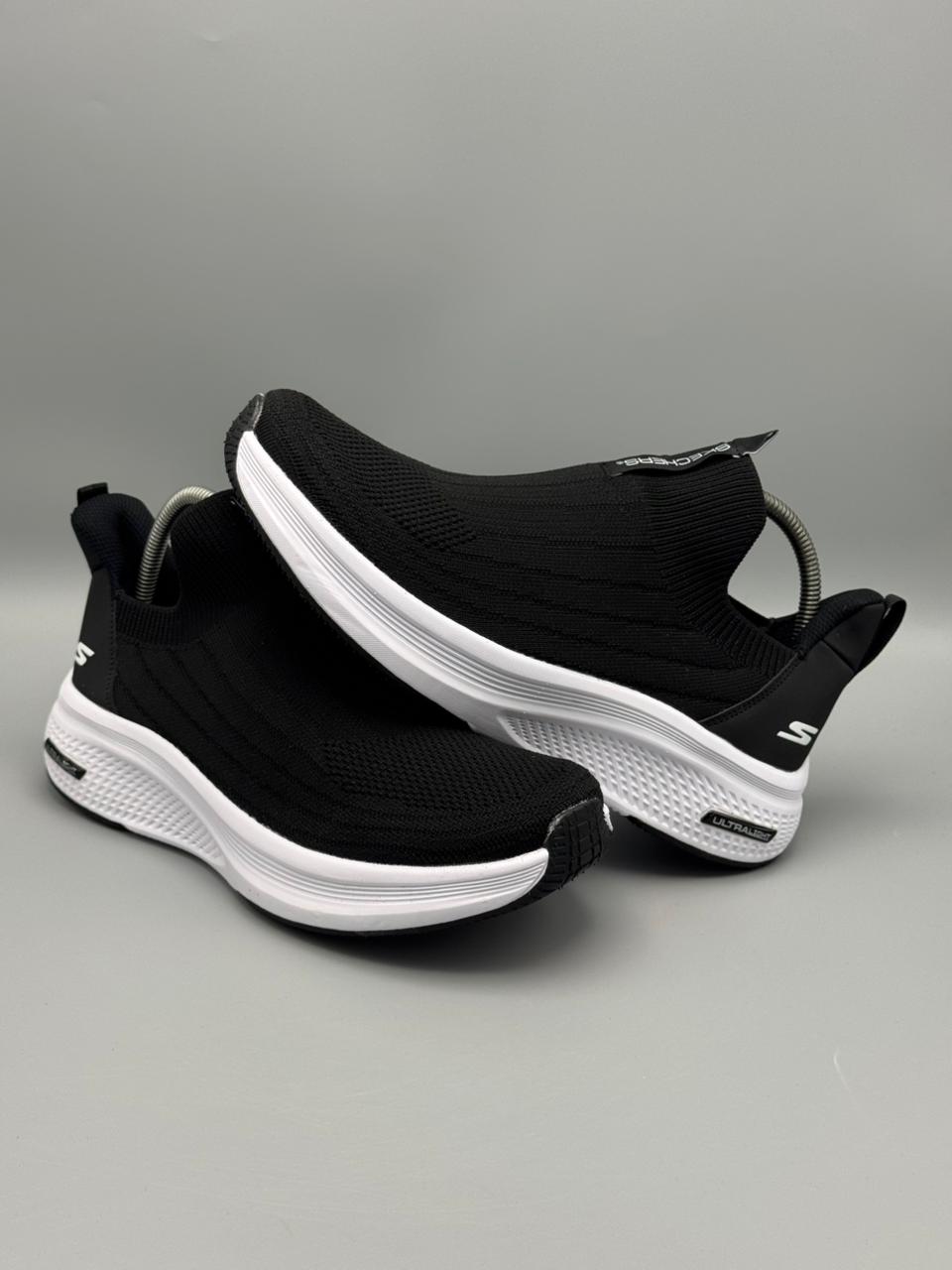 Skechers Slip-On