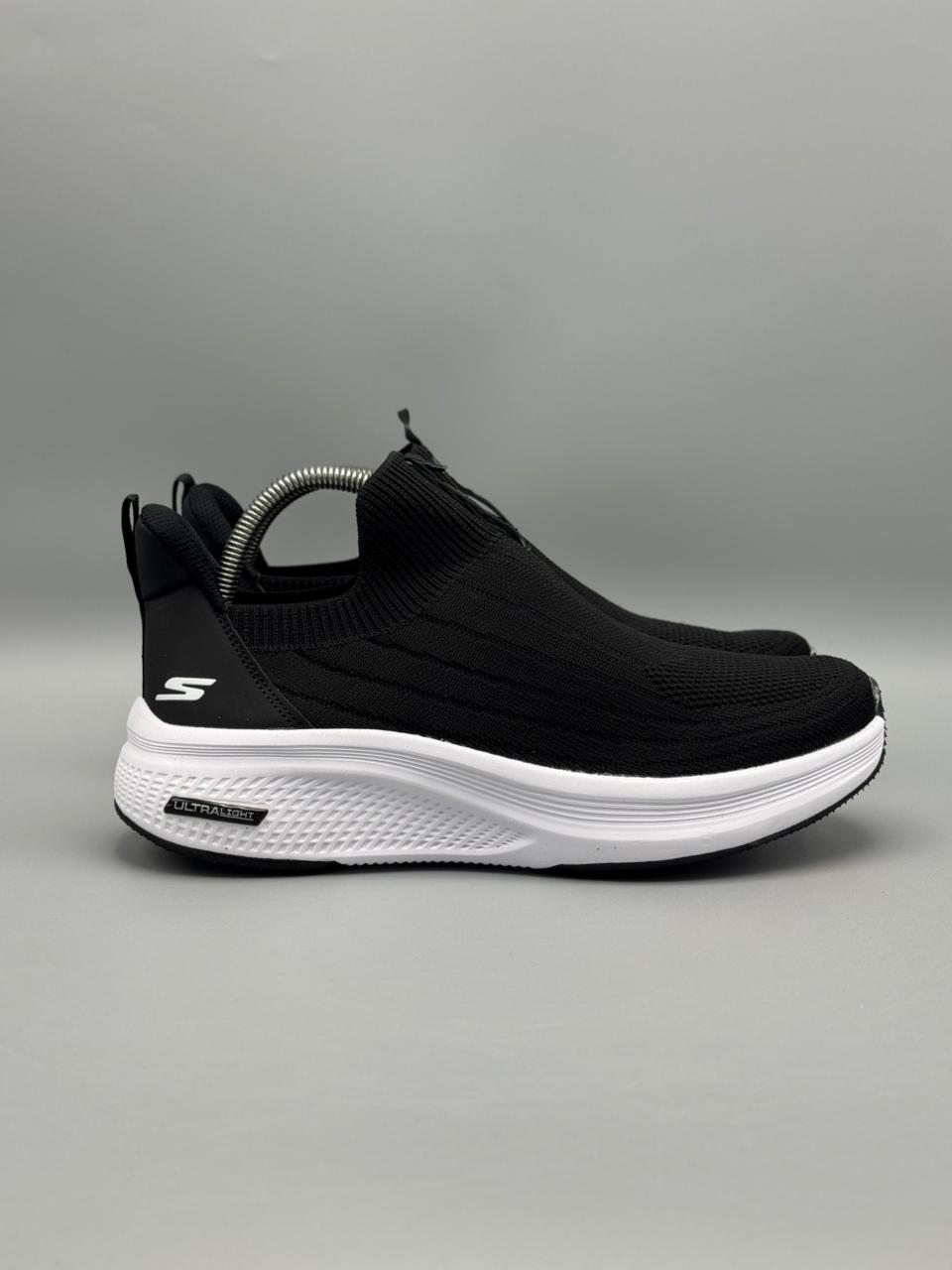 Skechers Slip-On