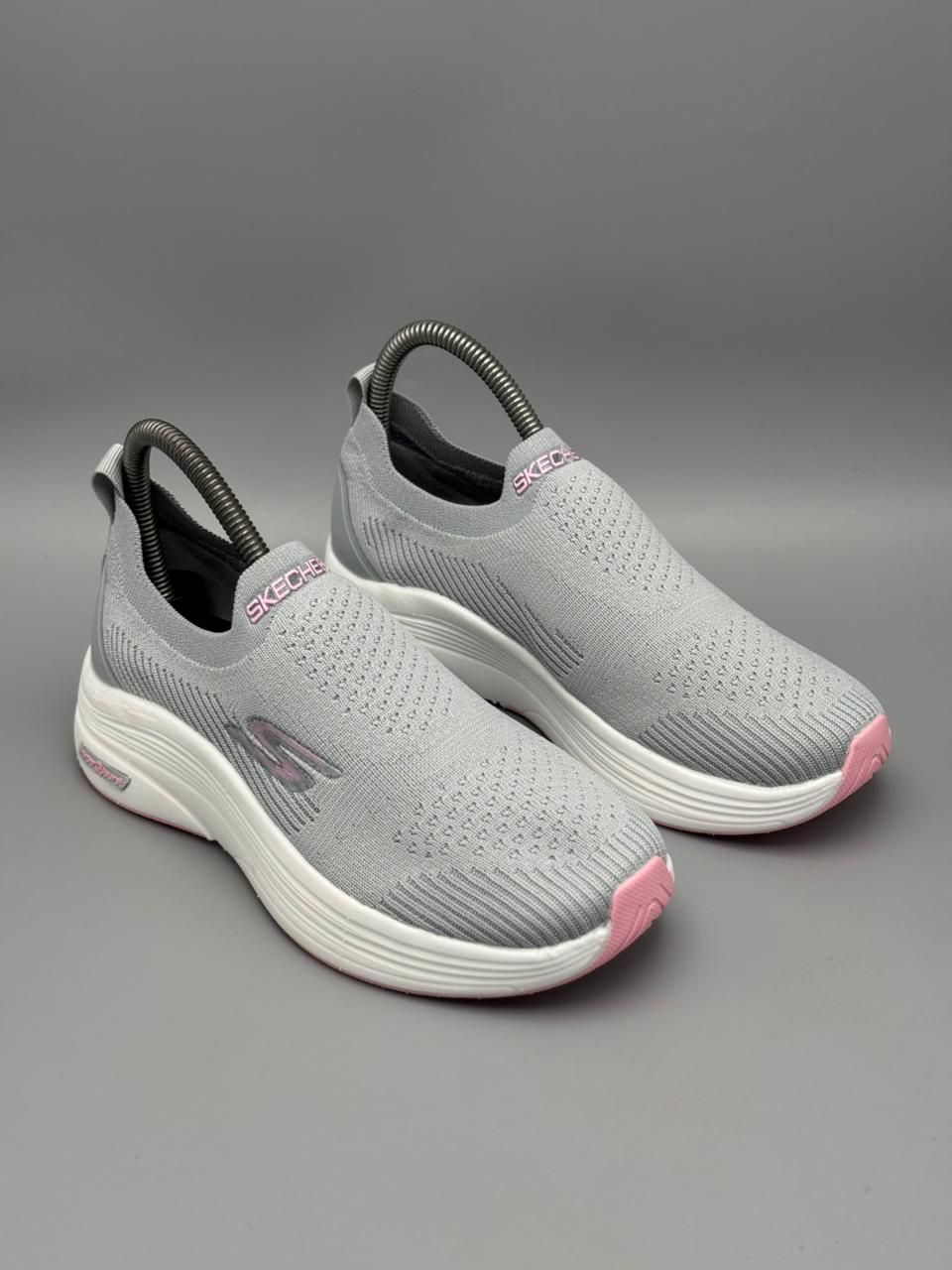 Skechers Slip-On
