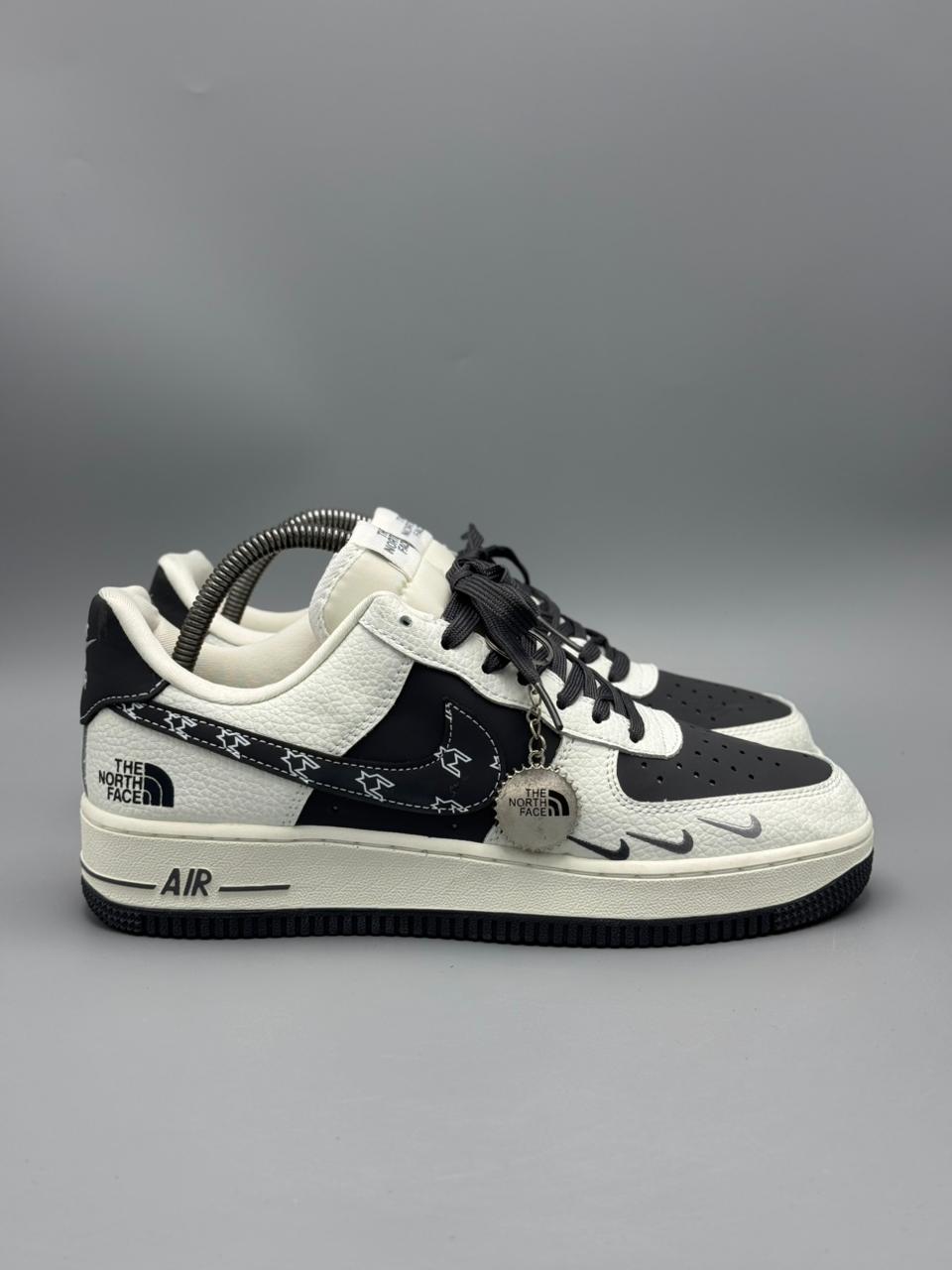 Air Force 1 x The North Face