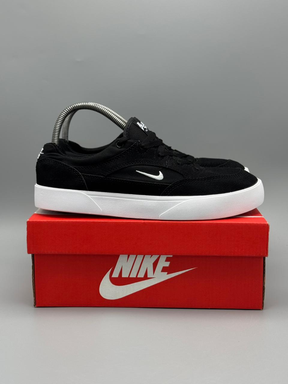 Nike SB Dunk Low