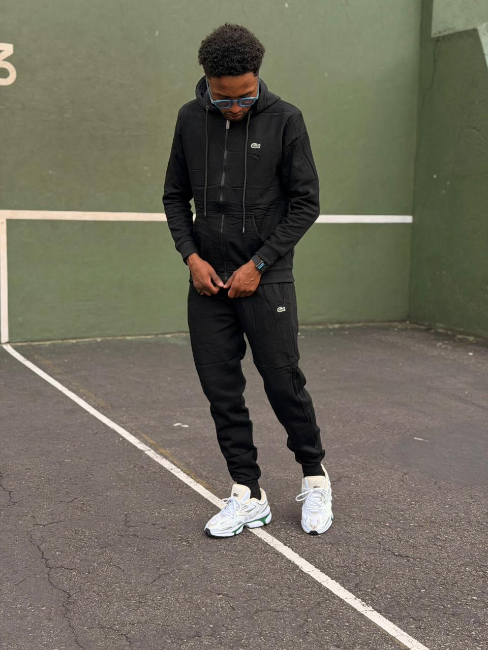 Conjunto Deportivo Lacoste