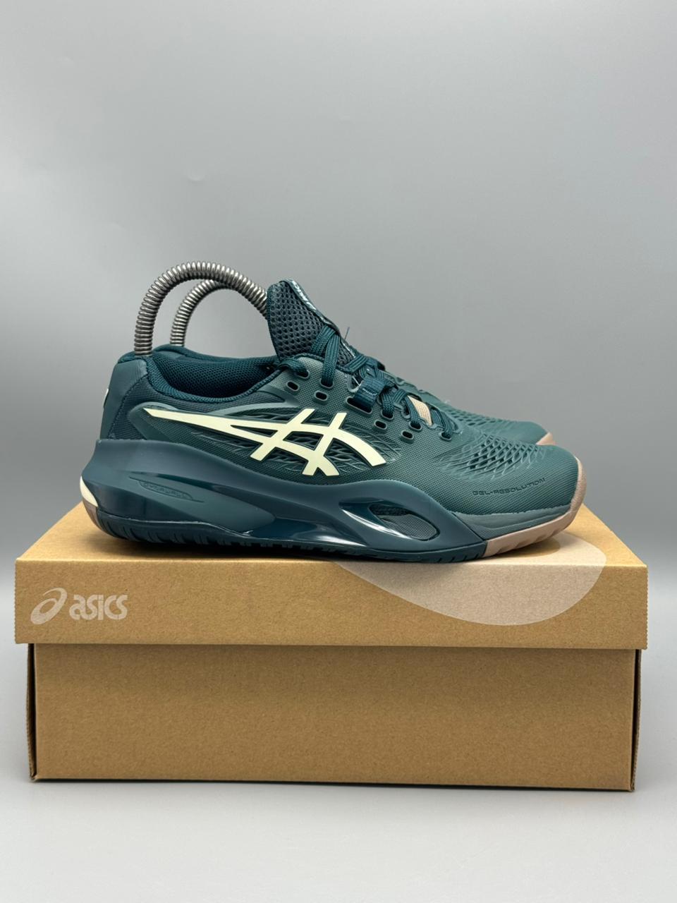 ASICS Gel-Resolution