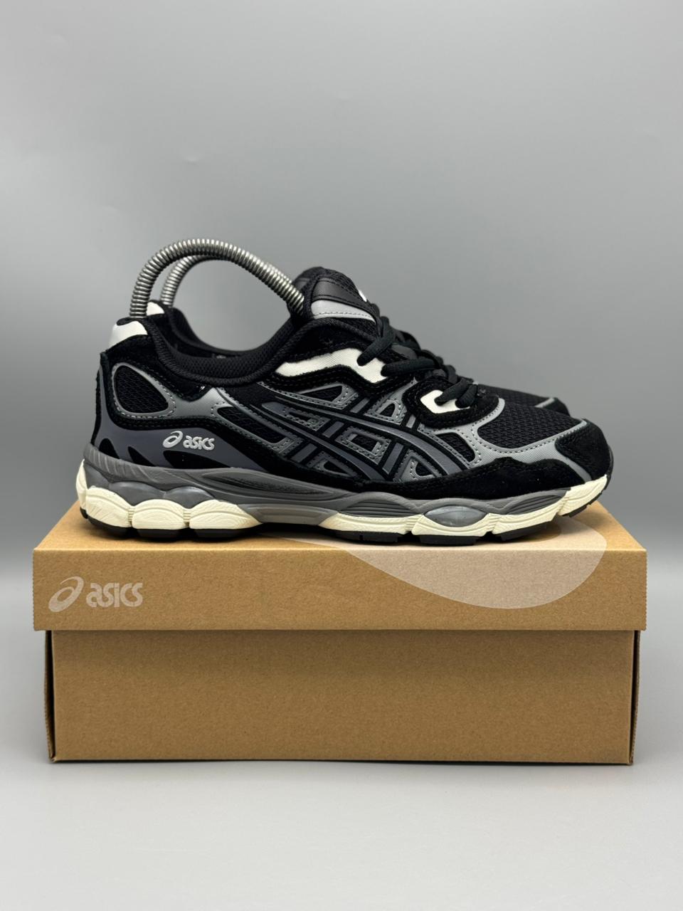Asics Gel NYC