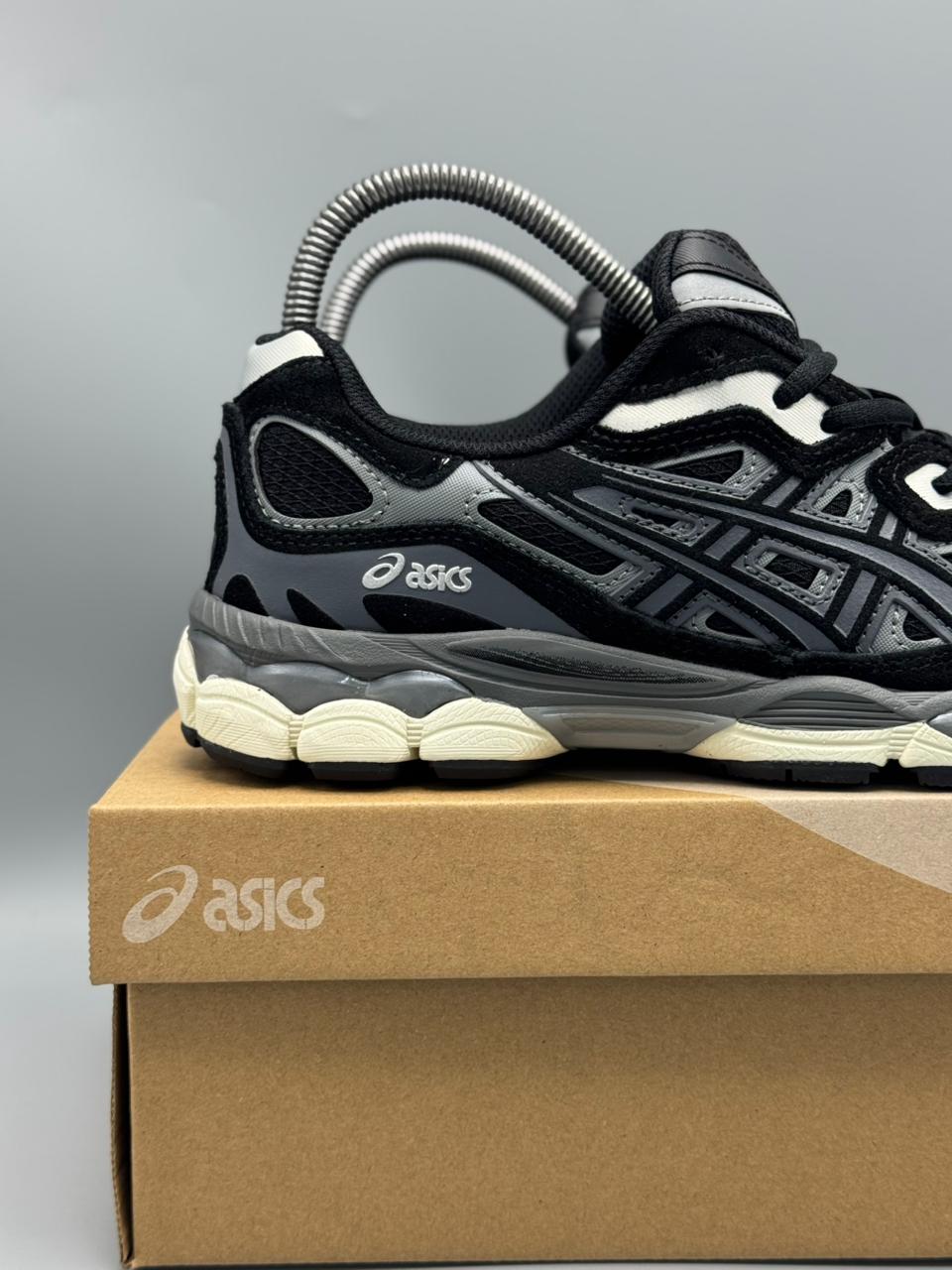 Asics Gel NYC