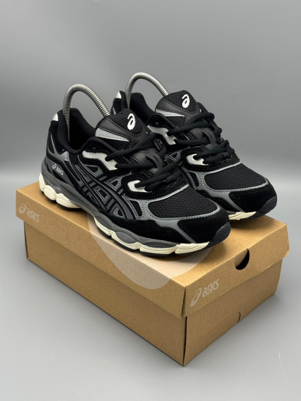 Asics Gel NYC
