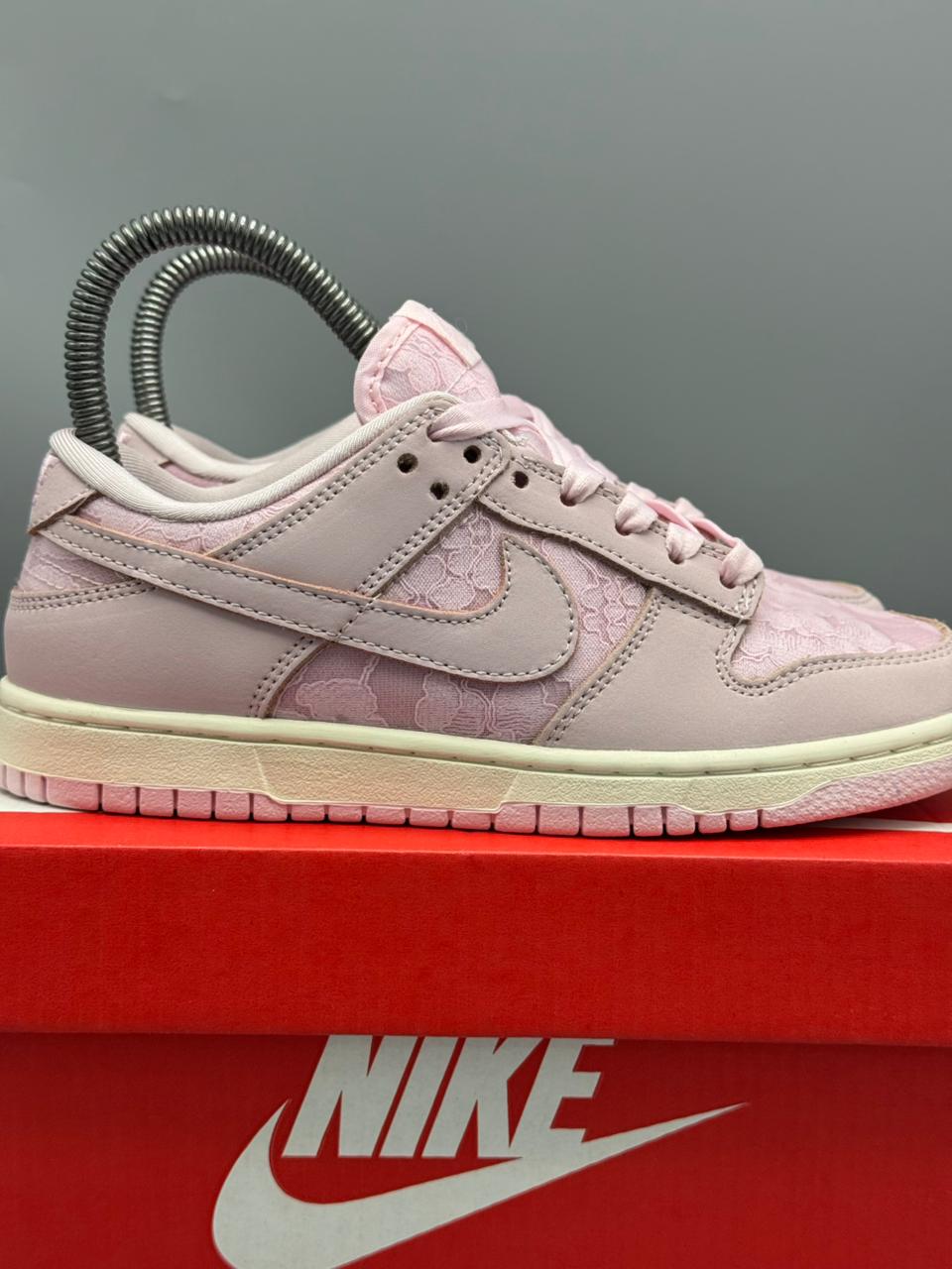 Nike Dunk Low Pink Lace