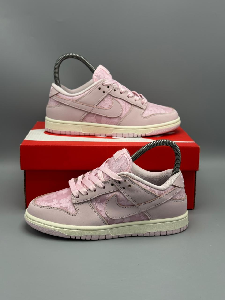 Nike Dunk Low Pink Lace