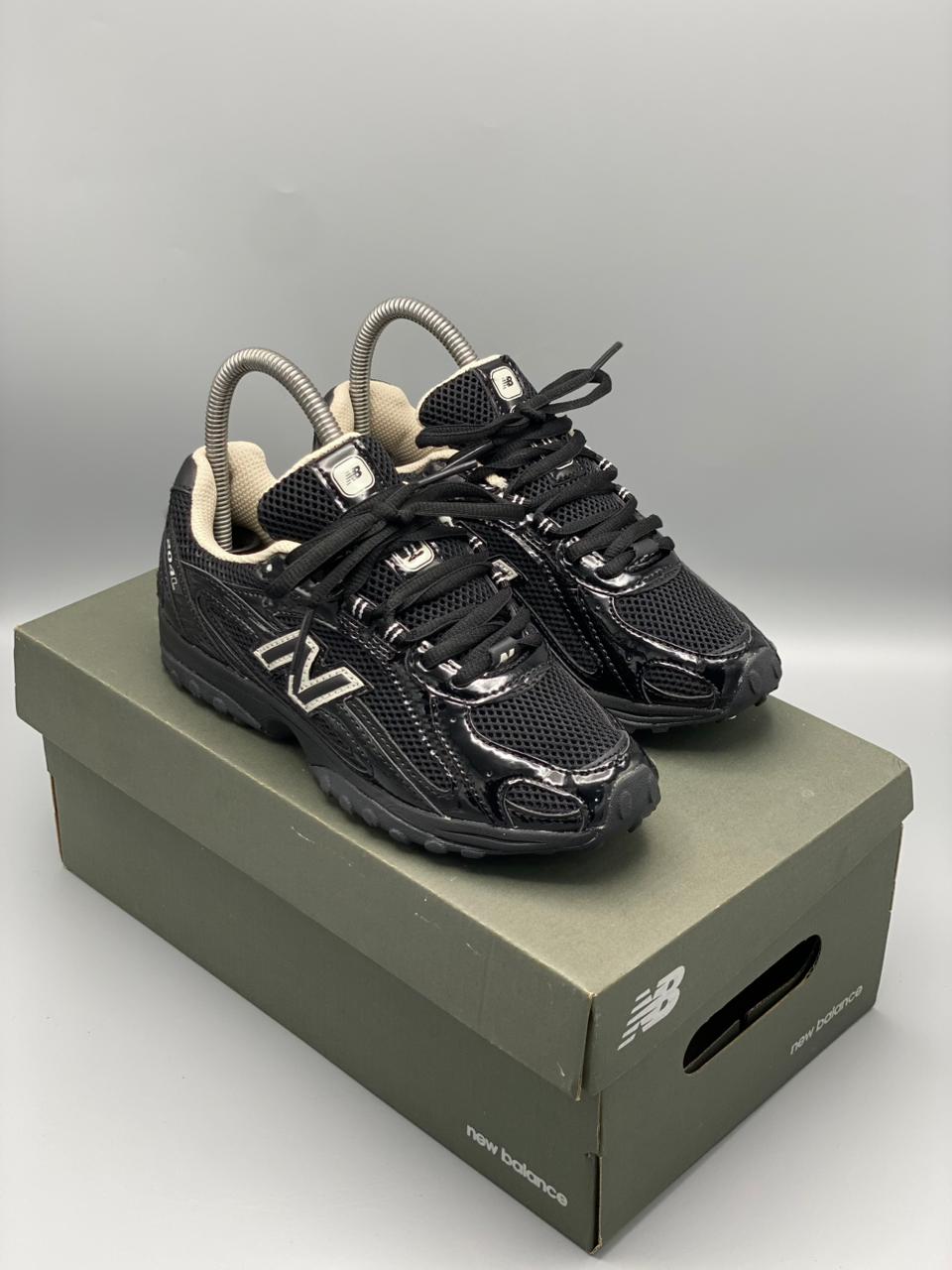 New Balance 204L