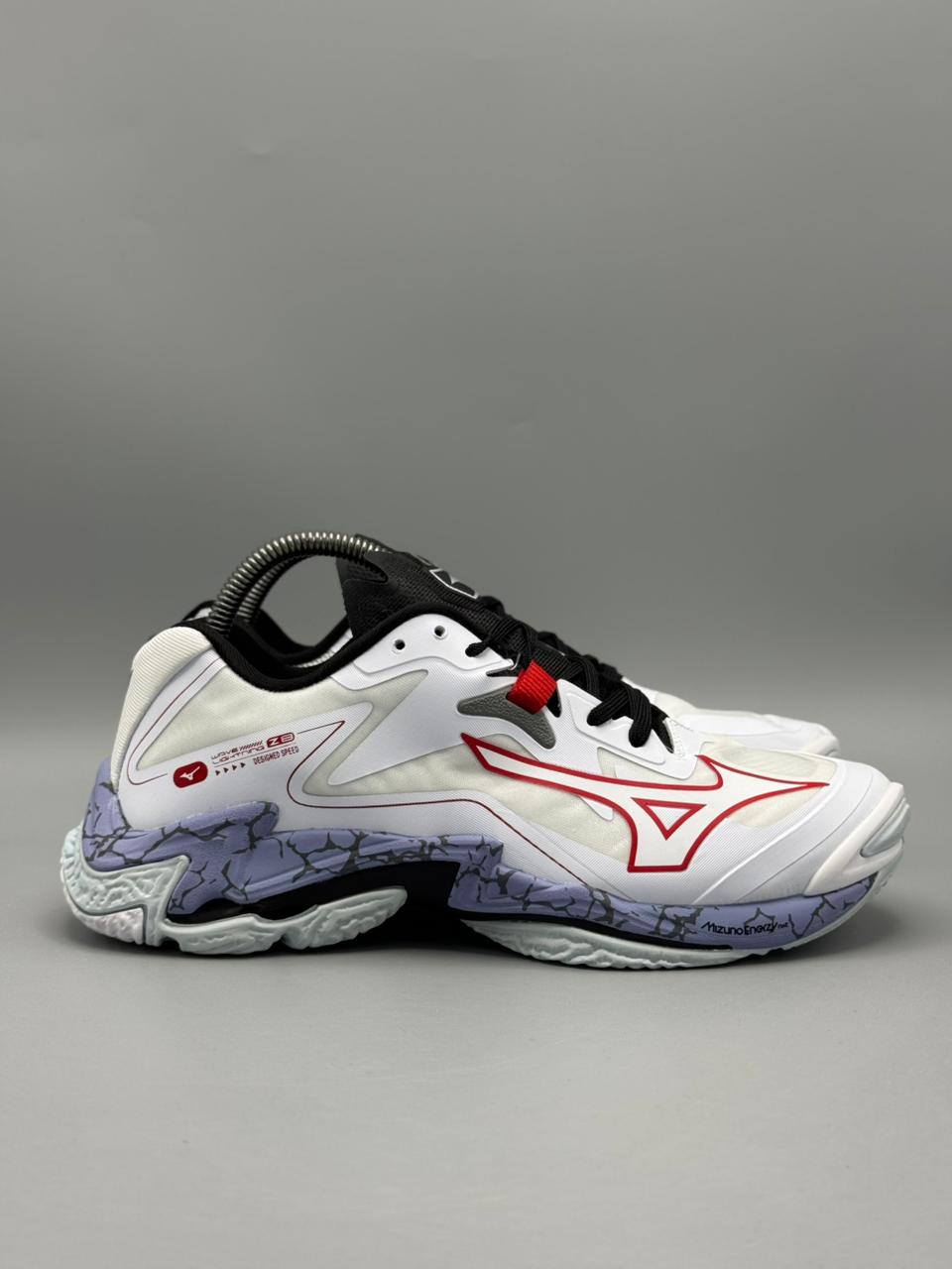 Mizuno Wave Momentum