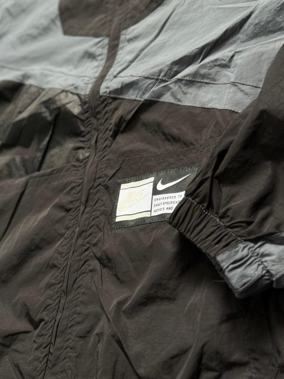 Chaqueta Nike Windbreaker