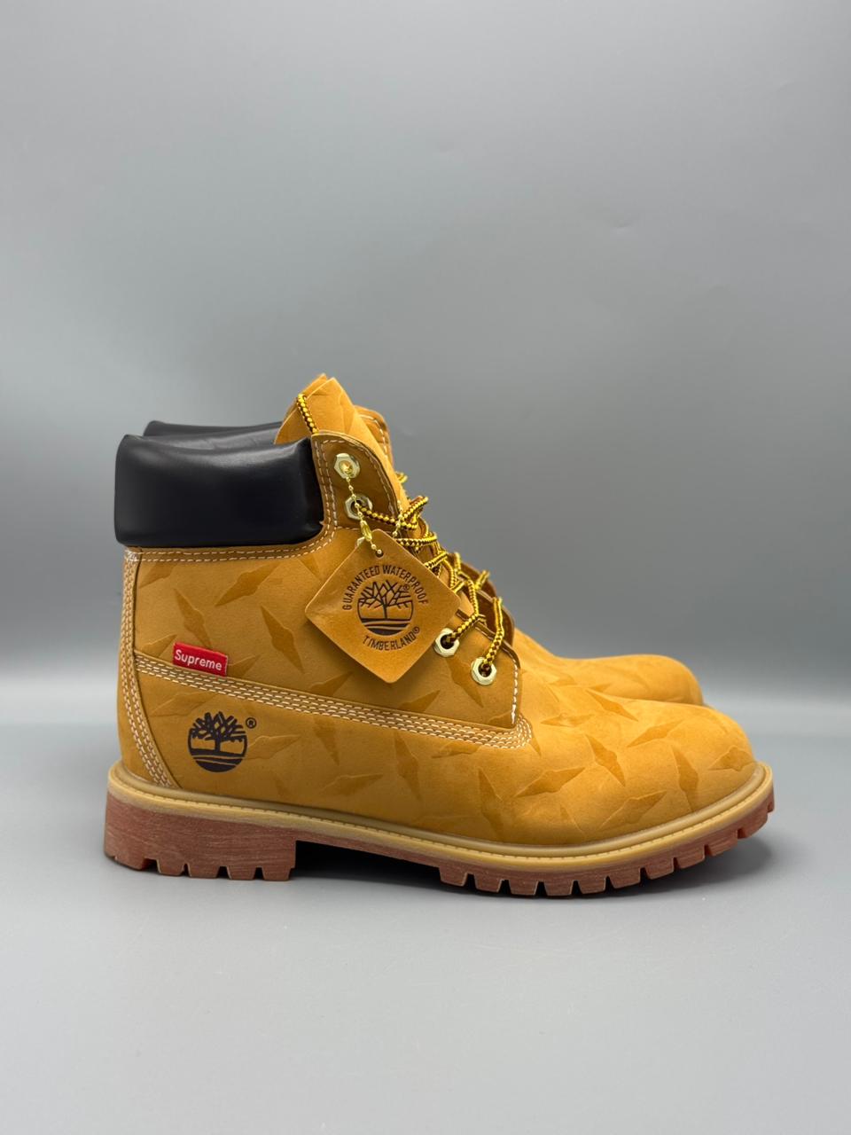 Timberland x Supreme