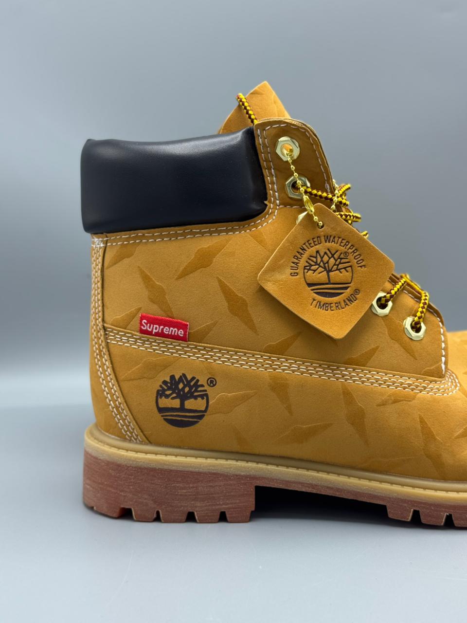 Timberland x Supreme