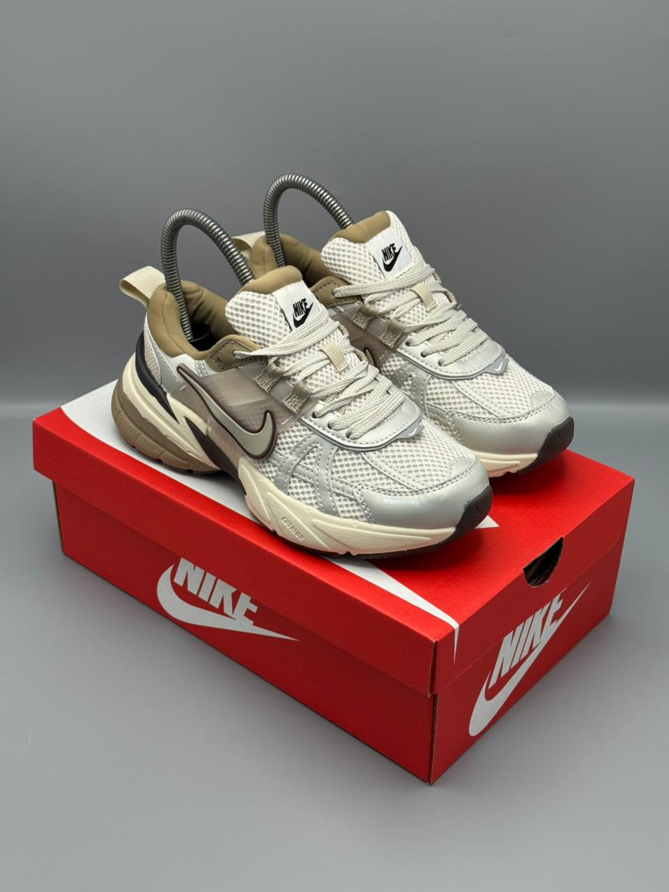 Nike V2K