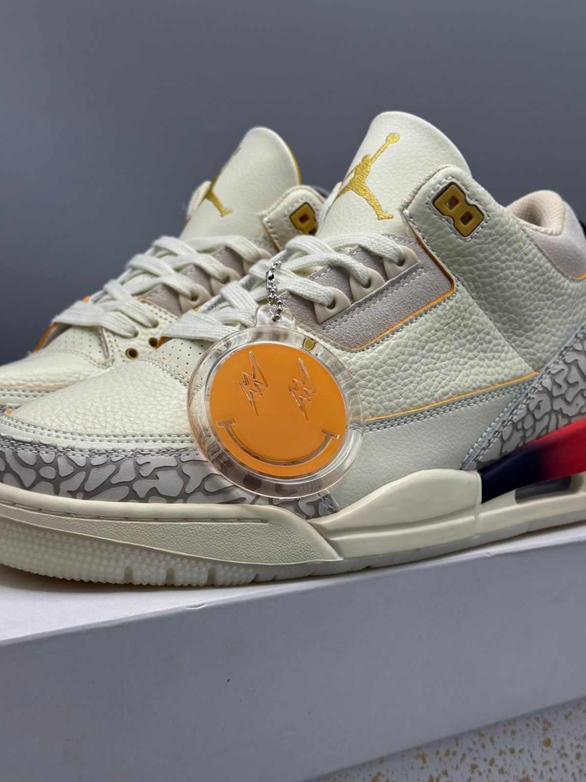 Jordan 3 Retro “J Balvin Edition”