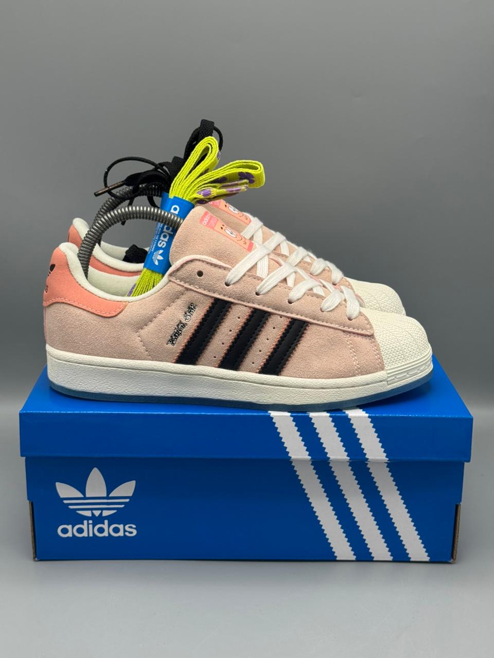 Adidas Superstar