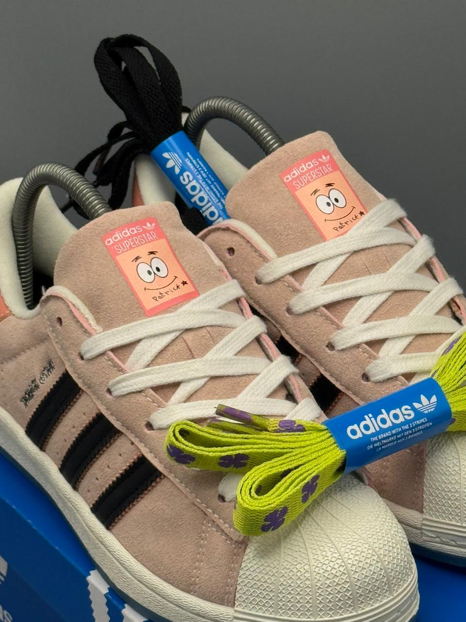 Adidas Superstar