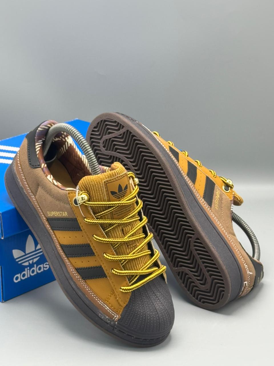Adidas Superstar
