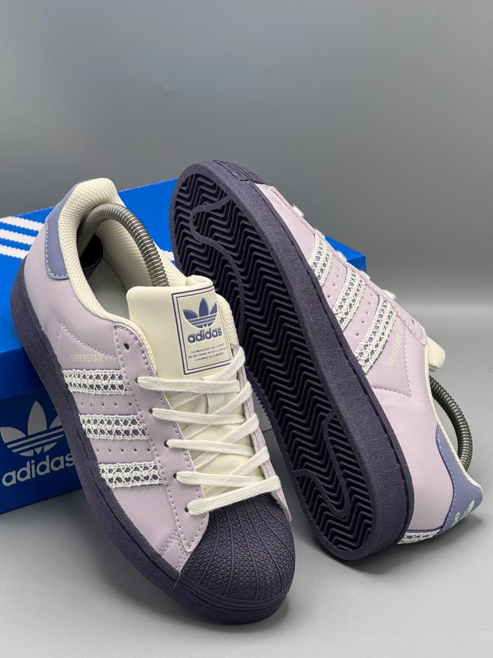 Adidas Superstar