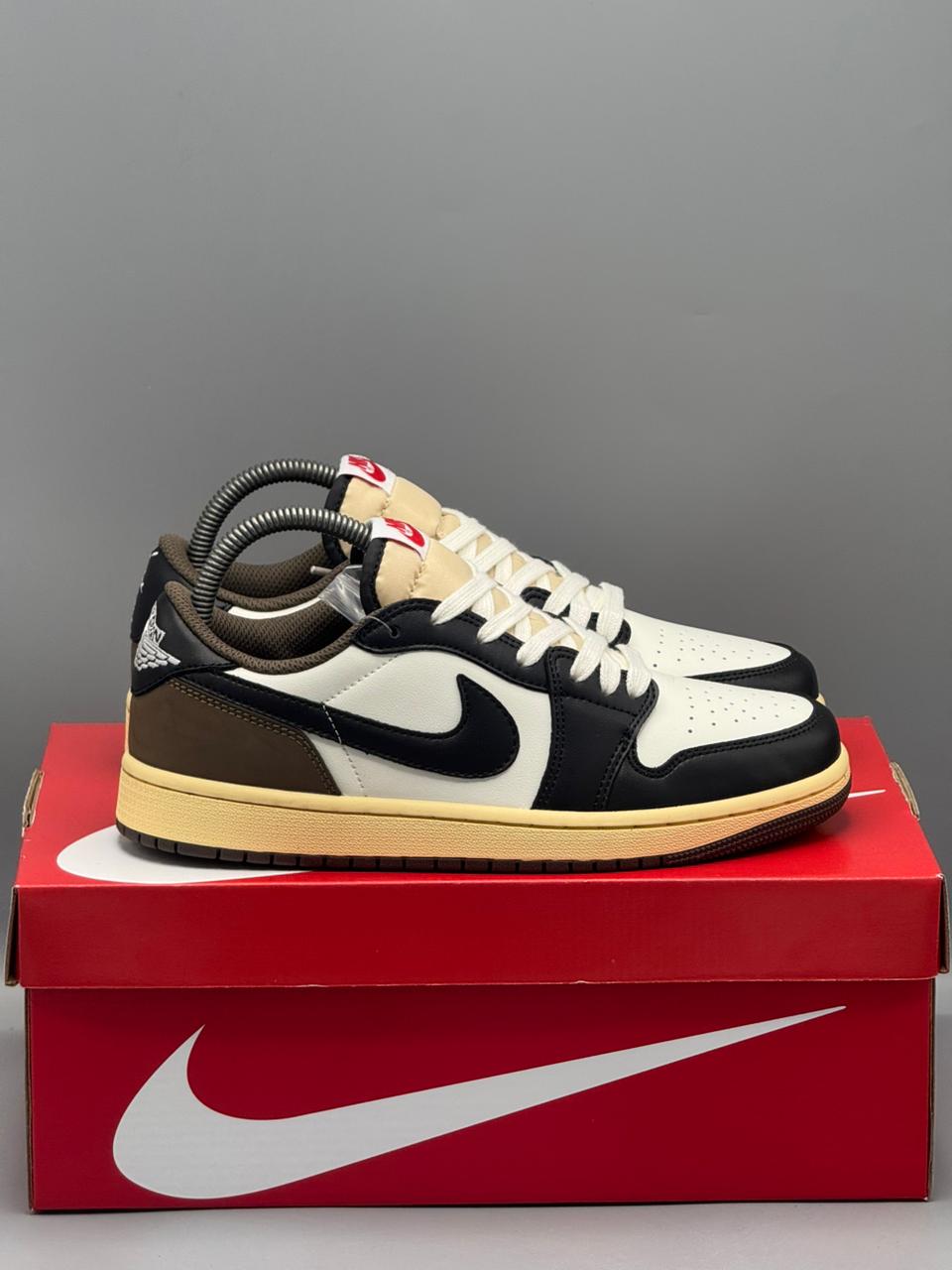 Air Jordan 1 “Black Brown Vintage”