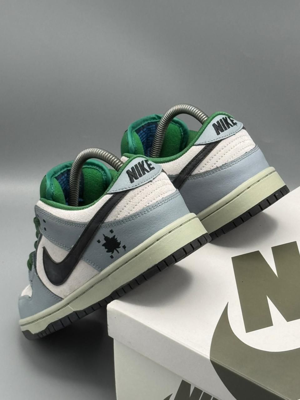 Nike SB Dunk Low “Forest Grey”