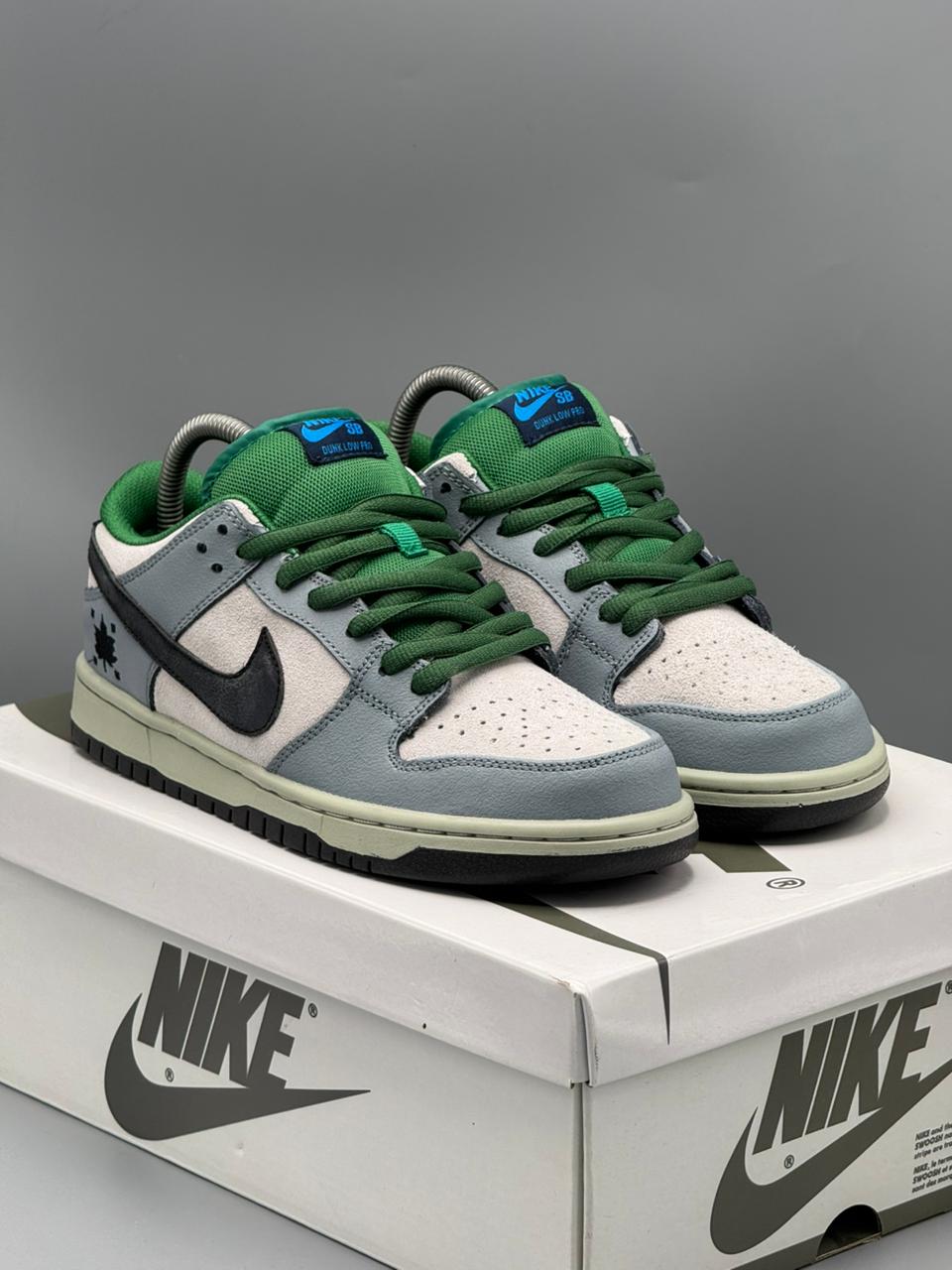 Nike SB Dunk Low “Forest Grey”