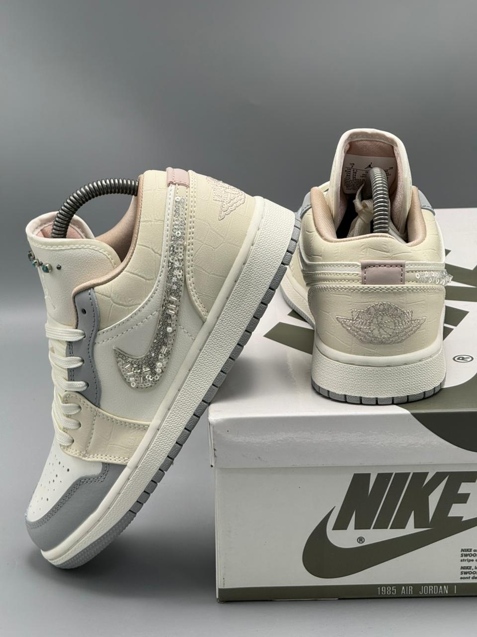 Jordan 1 Retro Low “Pearl Grey Luxe”