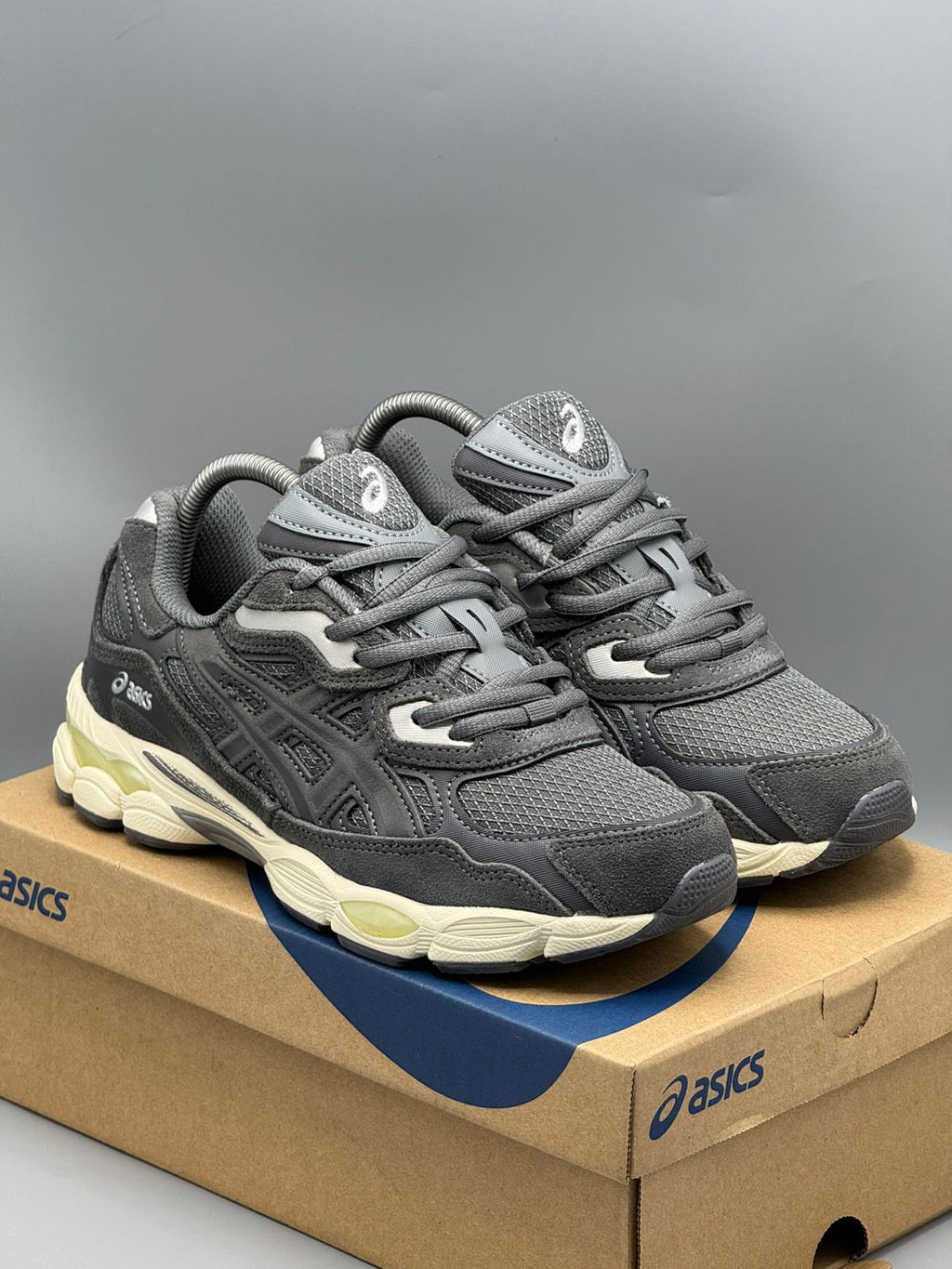 ASICS Gel-NYC “Dark Grey Vintage”