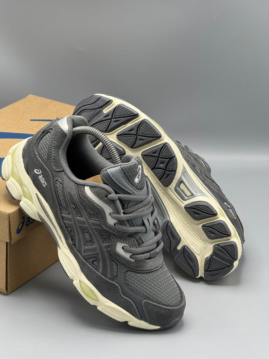 ASICS Gel-NYC “Dark Grey Vintage”