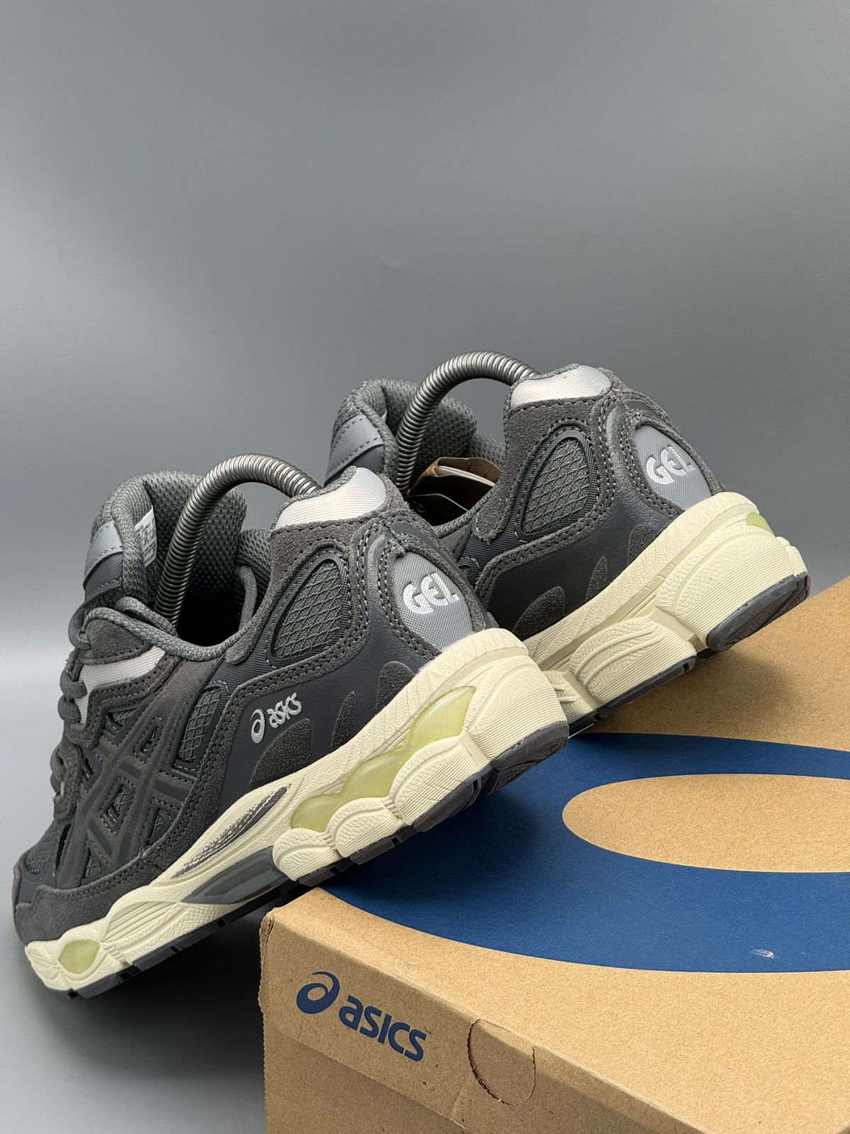 ASICS Gel-NYC “Dark Grey Vintage”