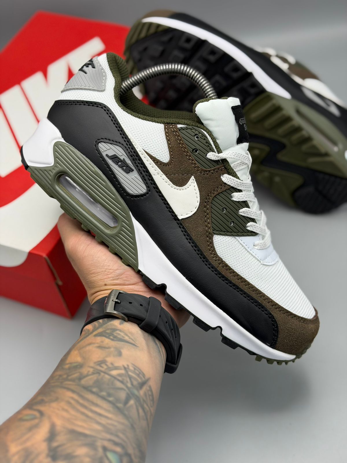 Air Max 90 “Olive Earth”