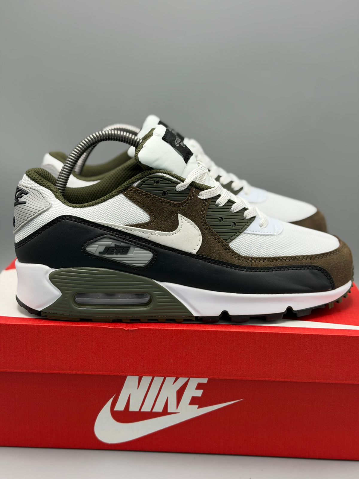 Air Max 90 “Olive Earth”