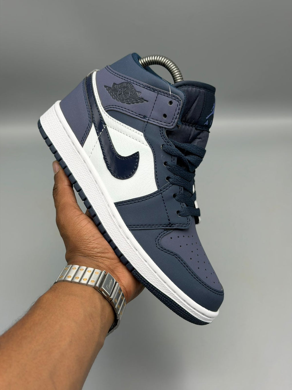 Jordan 1 Retro “Obsidian White”